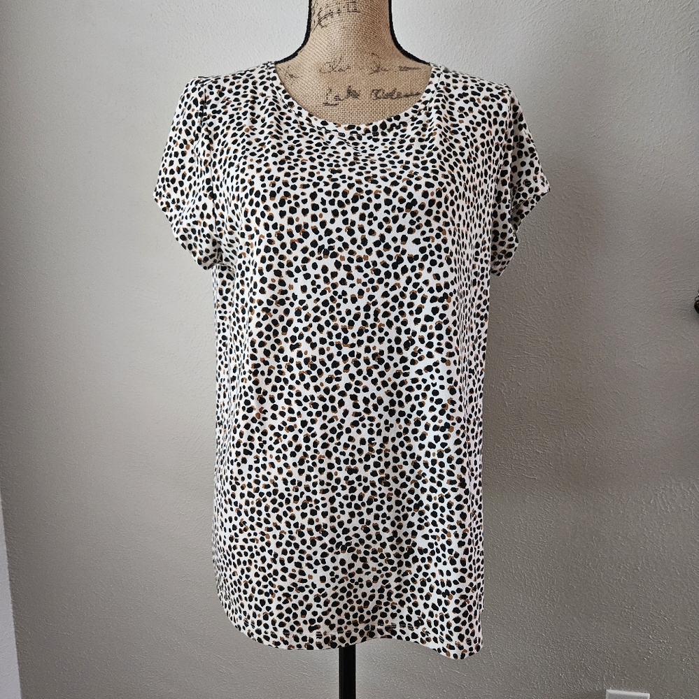 EUC Old Navy t-shirt